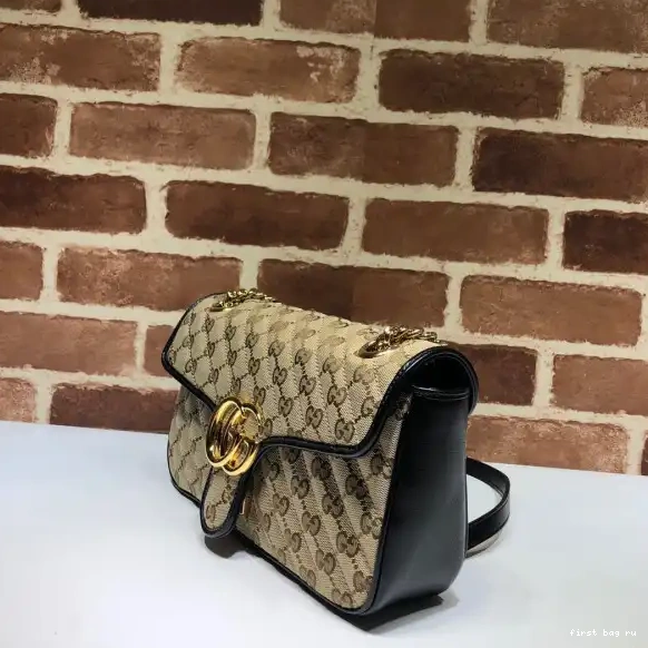 First bag ru Marmont GG shoulder bag small GUCCI 0623